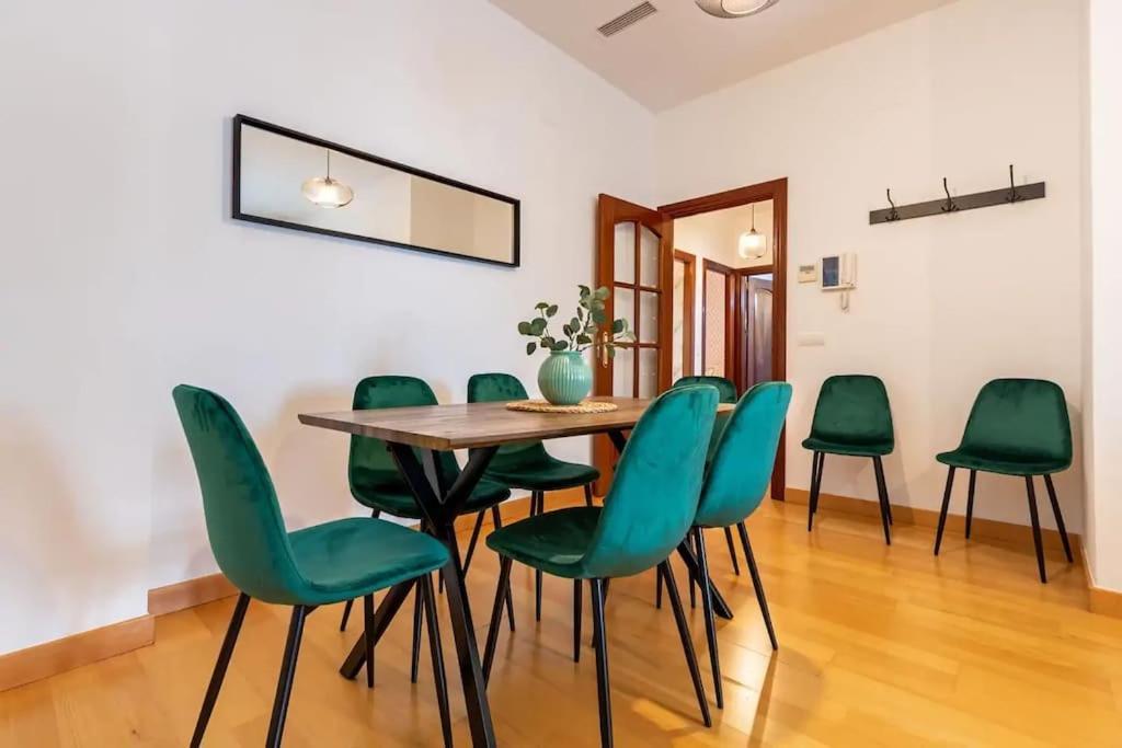 Jdcbl - Peaceful Wonderful Apartment In City Center Sevilla Exteriör bild