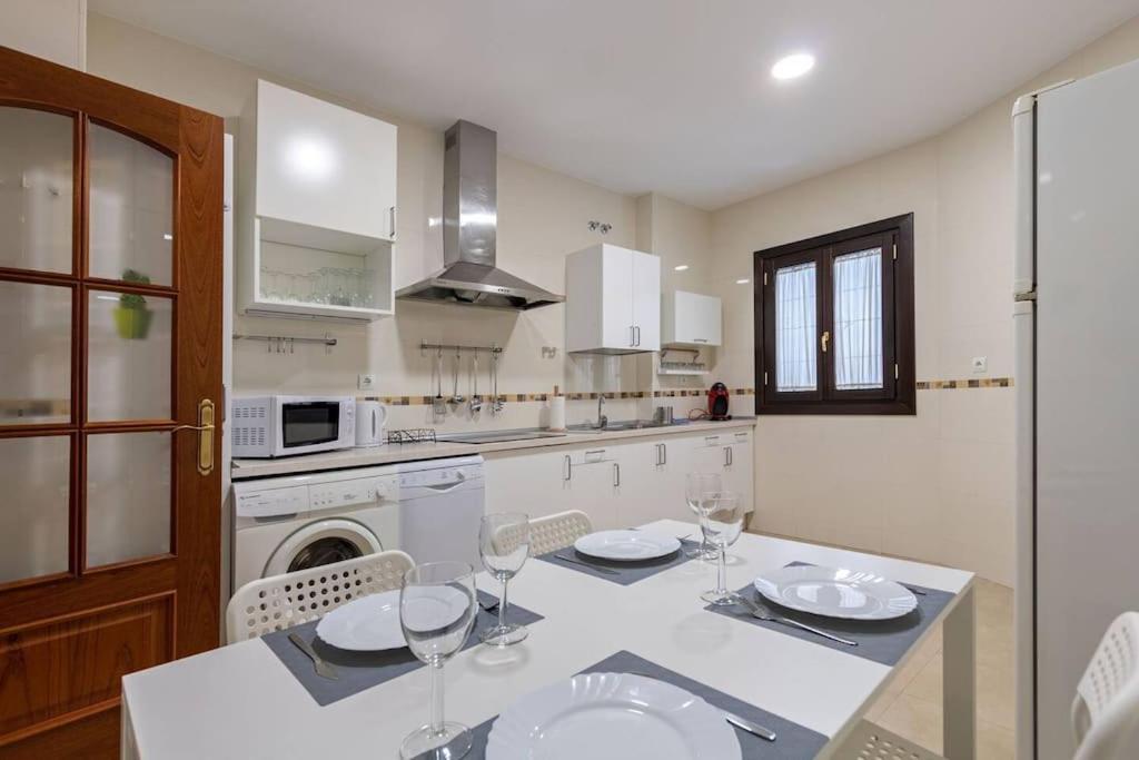 Jdcbl - Peaceful Wonderful Apartment In City Center Sevilla Exteriör bild